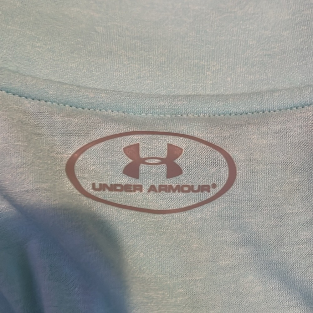 Medium Under Armour Mint HeatGear Half-Zip Pullover - Picture 4 of 5